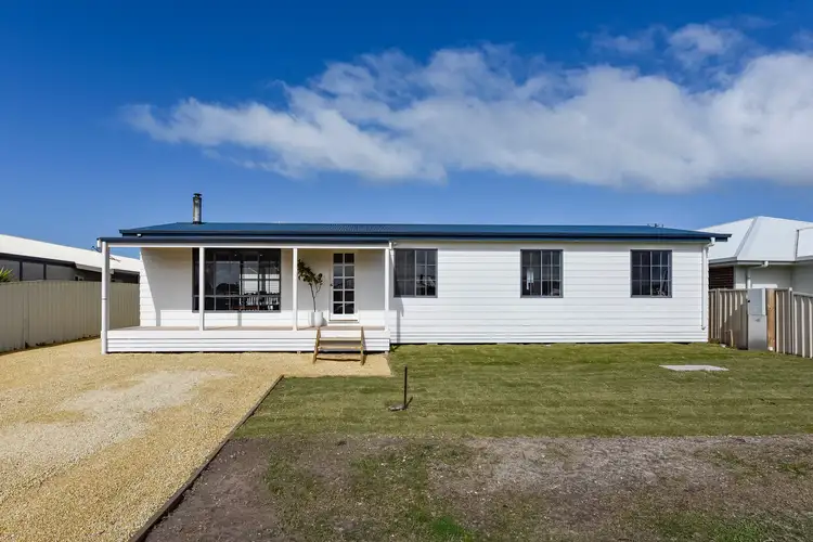 18 Thompson Road