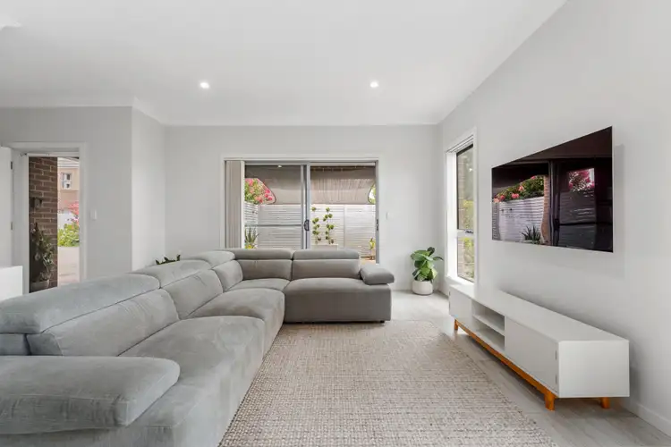 Fourth view of Homely villa listing, 26/15 Park Avenue, Helensburgh NSW 2508
