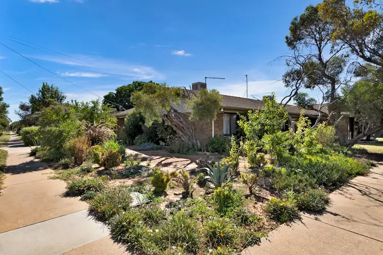Second view of Homely unit listing, 1/422 Etiwanda Avenue, Mildura VIC 3500