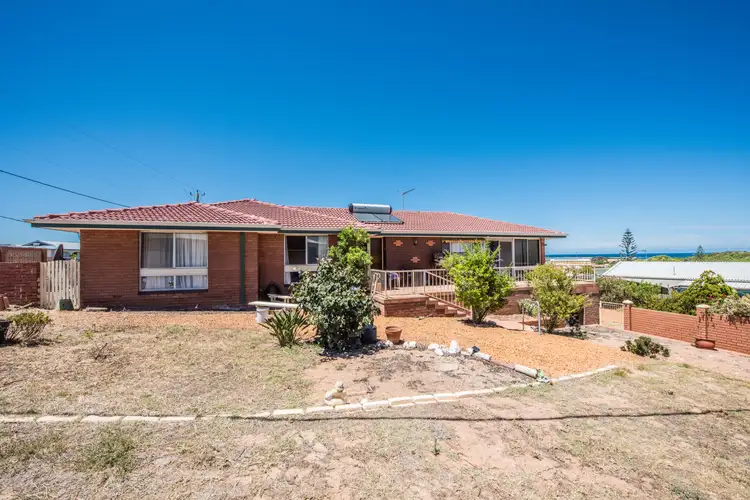 1 Downes Way, Port Denison WA 6525