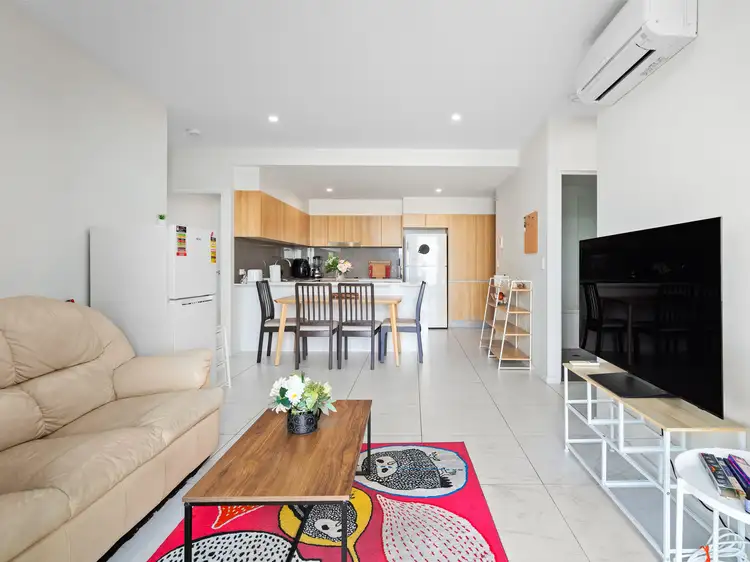 Fifth view of Homely unit listing, 4/908 Logan Road, Holland Park West QLD 4121