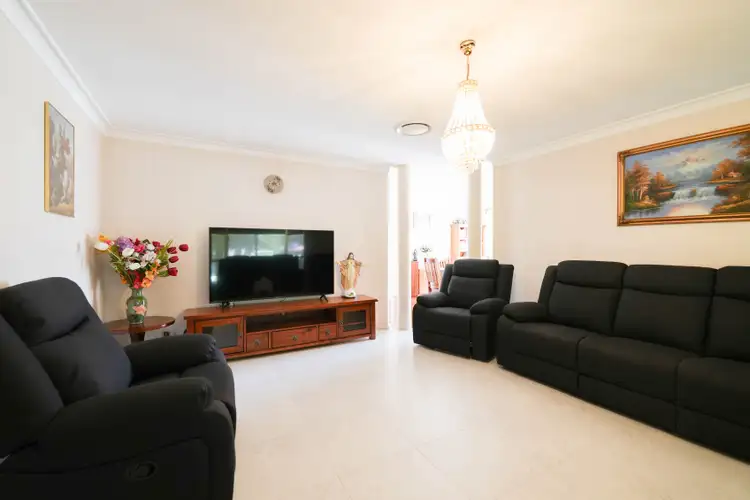Fifth view of Homely house listing, 10 Angeleish Avenue, Parkes NSW 2870
