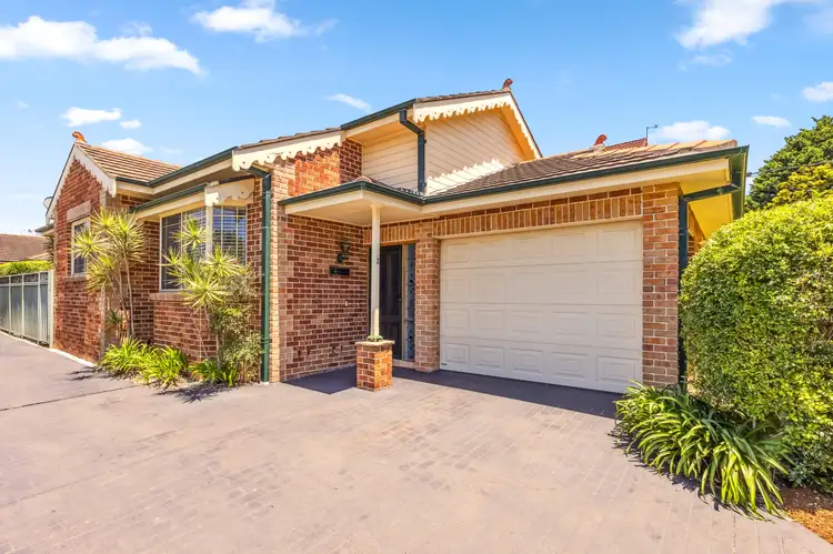2 LeHane Plaza, Dolans Bay NSW 2229