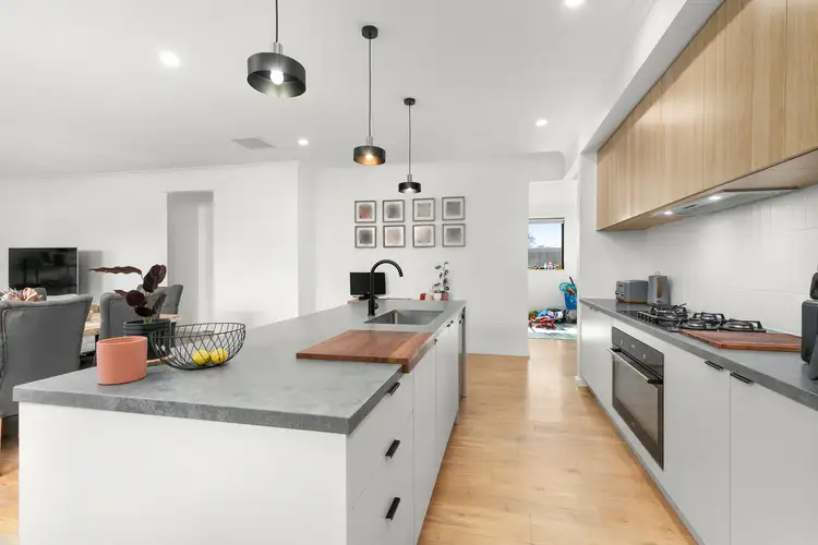 Sixth view of Homely house listing, 2 Eastside Boulevard, Donnybrook VIC 3064