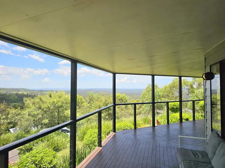 80 Forest Drive, Hampton QLD 4352