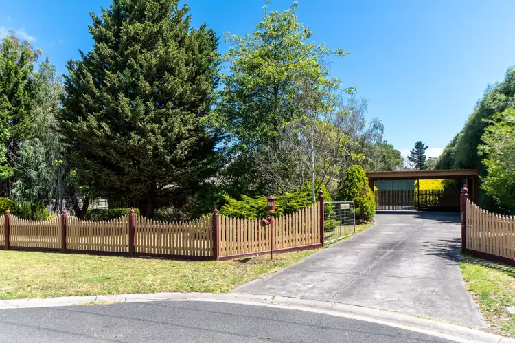 16 Hamilton Street, Crib Point VIC 3919