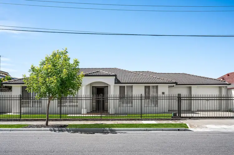 11 Ayr Avenue, Seaton SA 5023