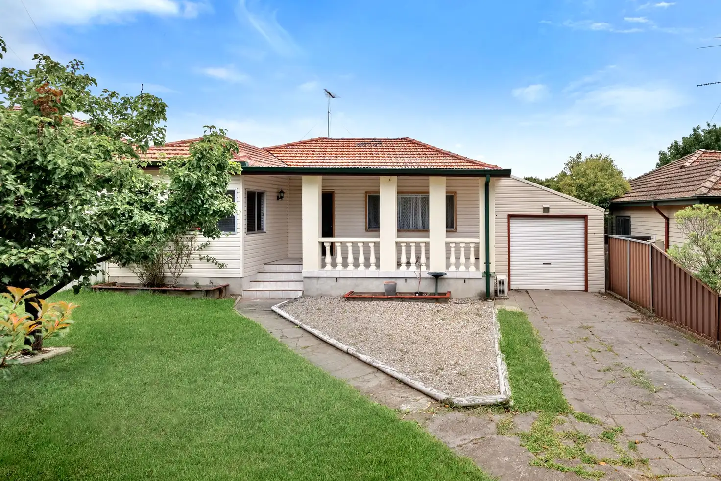 Main view of Homely house listing, 31 & 31A Hoddle Avenue, Bradbury NSW 2560