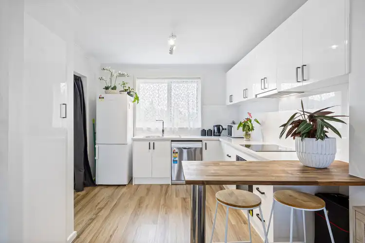 Fourth view of Homely apartment listing, 1/3 Webbcona Parade, Wendouree VIC 3355
