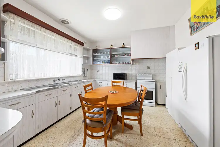 Fourth view of Homely house listing, 7 Pennell Avenue, St Albans VIC 3021