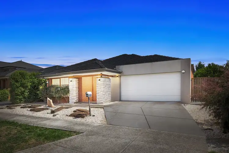 Second view of Homely house listing, 4 Monaghan Way, Lalor VIC 3075