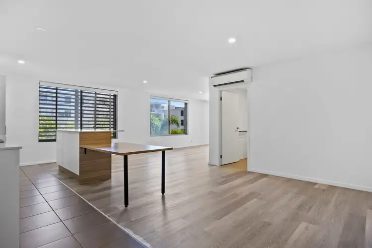 1308/6-8 Waterford Court, Bundall QLD 4217
