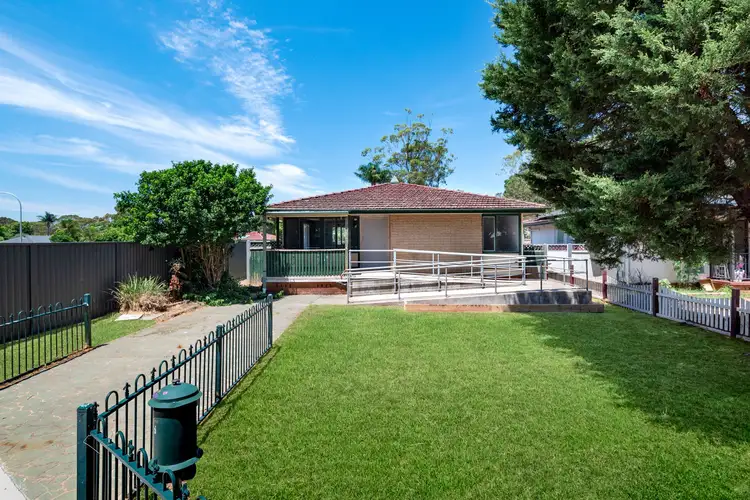 5 Tasma Place, Airds NSW 2560