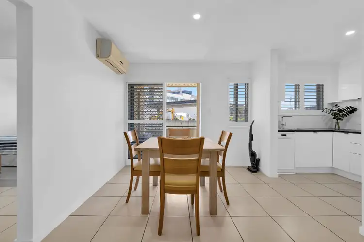 Fifth view of Homely unit listing, 5/95 Cornwall Street, Annerley QLD 4103
