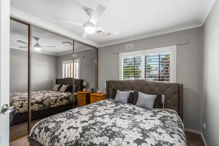 Sixth view of Homely house listing, 10 Eleebana Crescent, Koonawarra NSW 2530