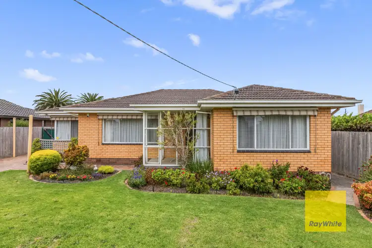 Second view of Homely house listing, 2 Sullivan Court, Belmont VIC 3216