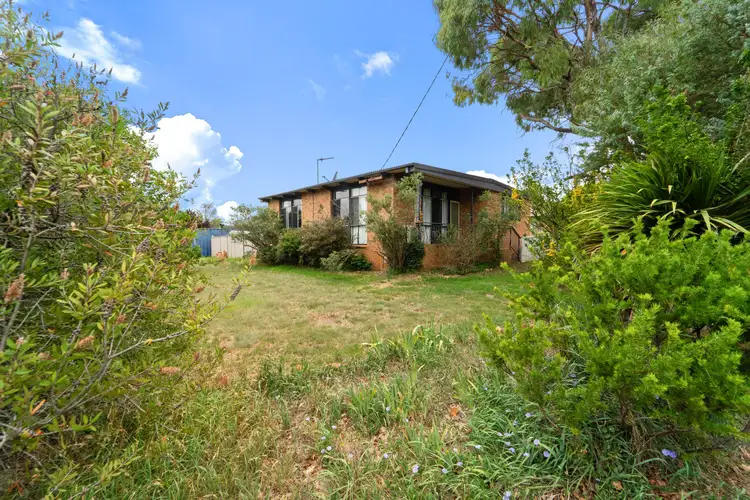 2 Woolalla Street, Cooma NSW 2630