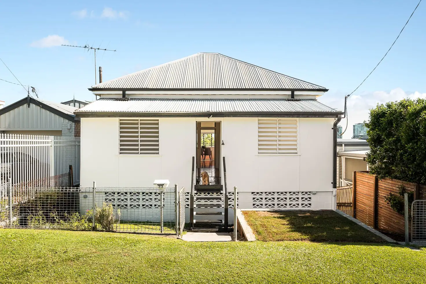 Main view of Homely house listing, 33 Wordsworth Street, Bulimba QLD 4171