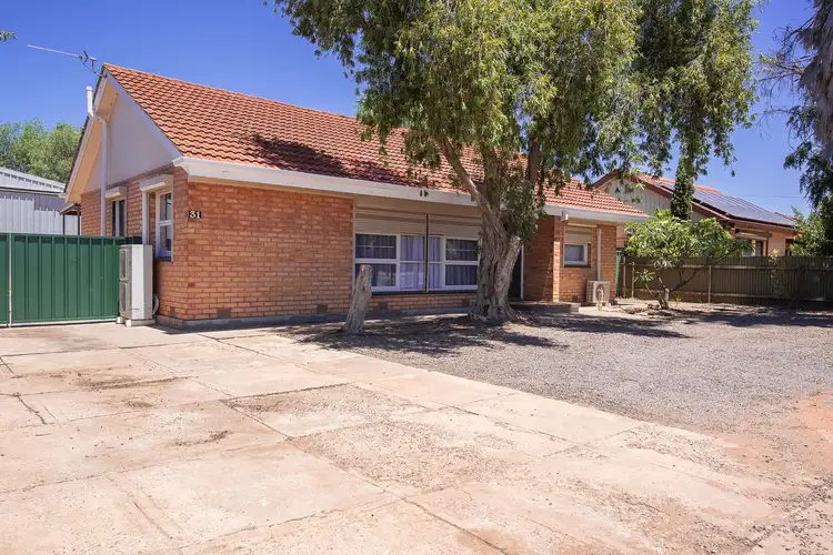 31 Flinders Avenue, Whyalla Stuart SA 5608