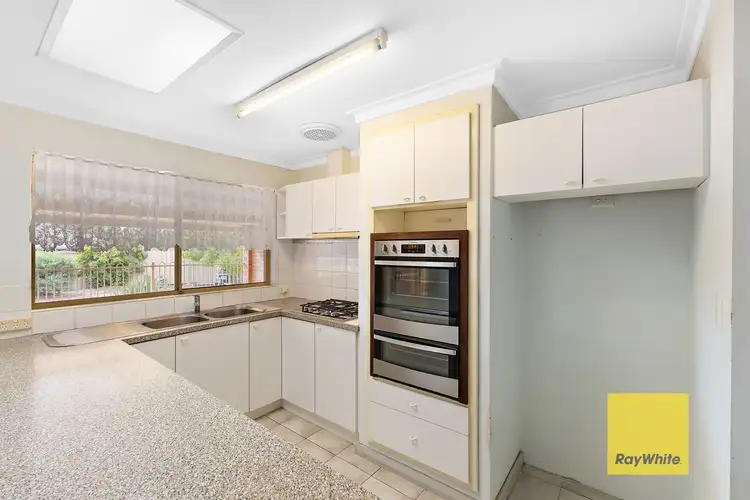 9 Petrel Court, Huntingdale WA 6110