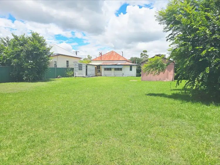 61 Dragon Street, Warwick QLD 4370