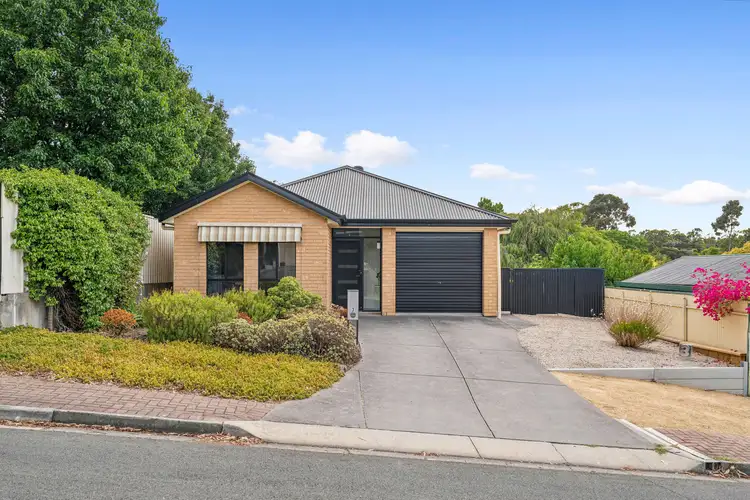 3 Beverley Street