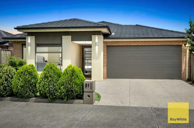 Second view of Homely house listing, 21 Beckworth Boulevard, Tarneit VIC 3029