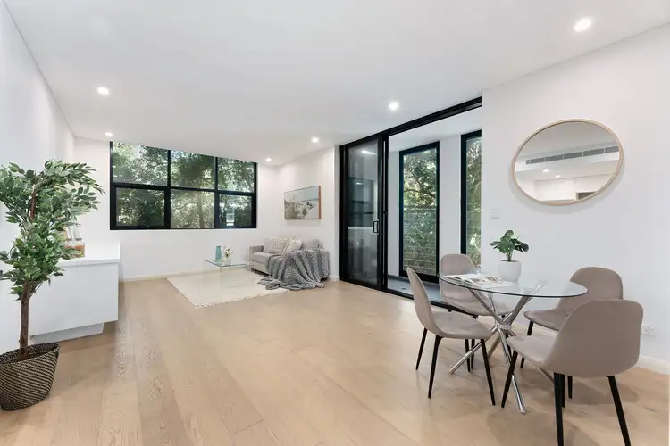 201/2 Canberra Avenue, St Leonards NSW 2065