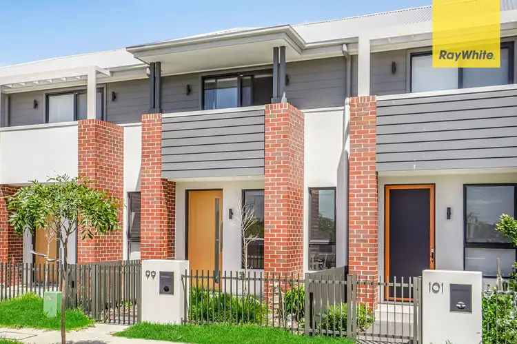 99 Barrallier Drive