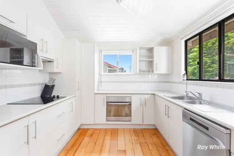 Third view of Homely house listing, 25 Bank Street, Park Avenue QLD 4701