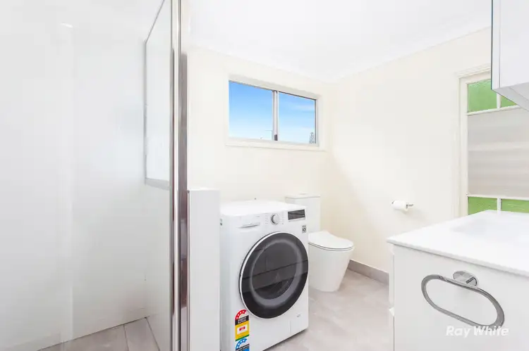 Sixth view of Homely house listing, 25 Bank Street, Park Avenue QLD 4701