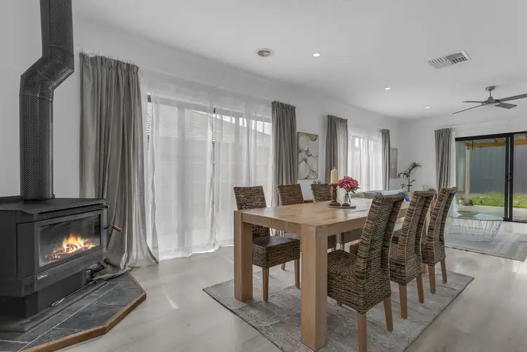 Fifth view of Homely house listing, 46 Arthur Phillip Drive, Pakenham VIC 3810