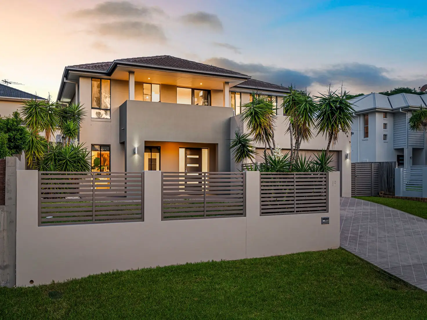 Main view of Homely house listing, 19 Ellendale Circuit, Eight Mile Plains QLD 4113