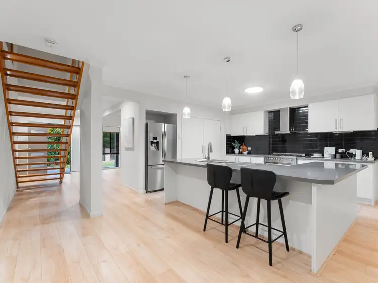 Sixth view of Homely house listing, 19 Ellendale Circuit, Eight Mile Plains QLD 4113