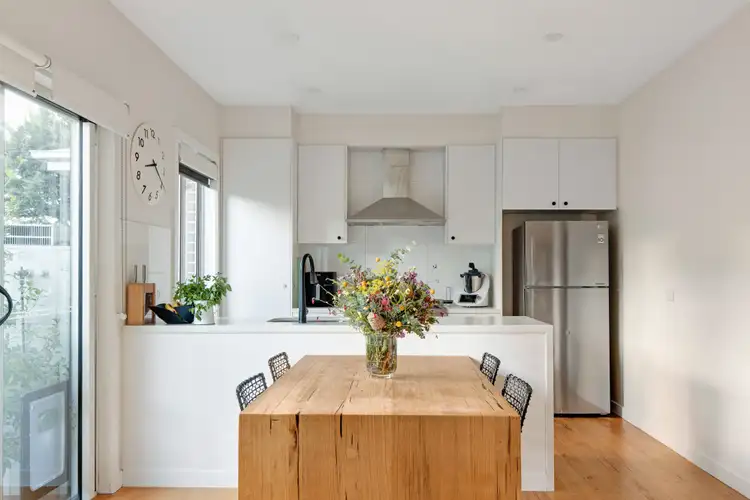 Sixth view of Homely unit listing, 2/26 Eames Avenue, Brooklyn VIC 3012