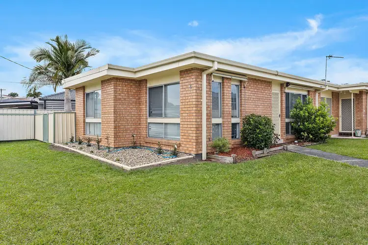 Main view of Homely unit listing, 1/6 Lachlan Avenue, Barrack Heights NSW 2528