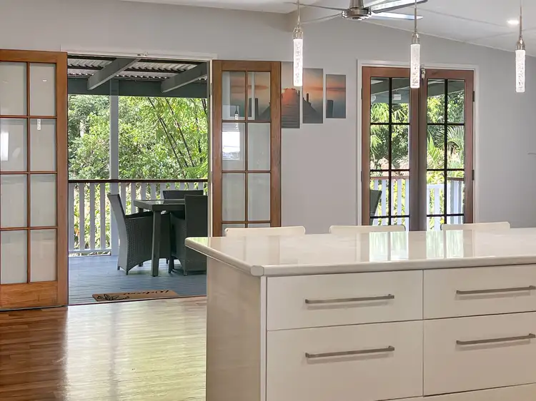 24 George Street, Somerset Dam QLD 4312
