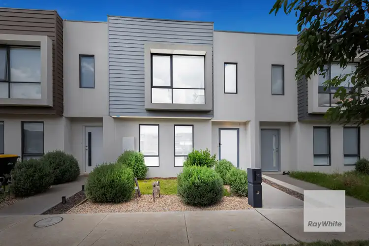 18 Pisa Street, Fraser Rise VIC 3336