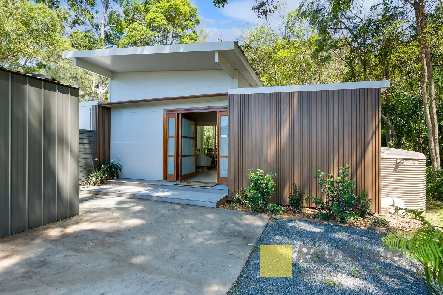 Main view of Homely unit listing, 17A Josephine Terrace, Highland Park QLD 4211