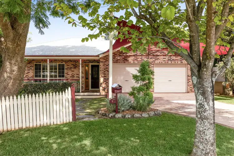1 Daisy Court, Middle Ridge QLD 4350