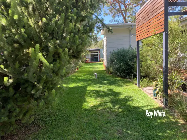 Studio 18 Thompson Street, Bundeena NSW 2230