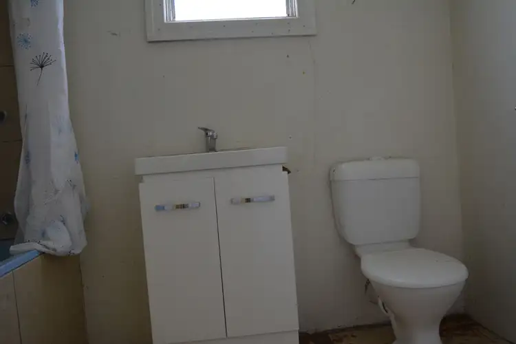 Sixth view of Homely house listing, 12 Aqua Street, Blackall QLD 4472