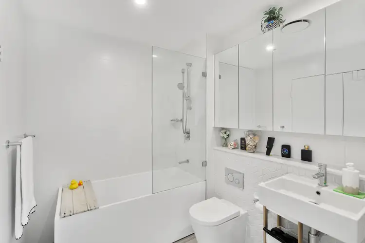 Third view of Homely unit listing, 807/15 Railway Parade, Wollongong NSW 2500