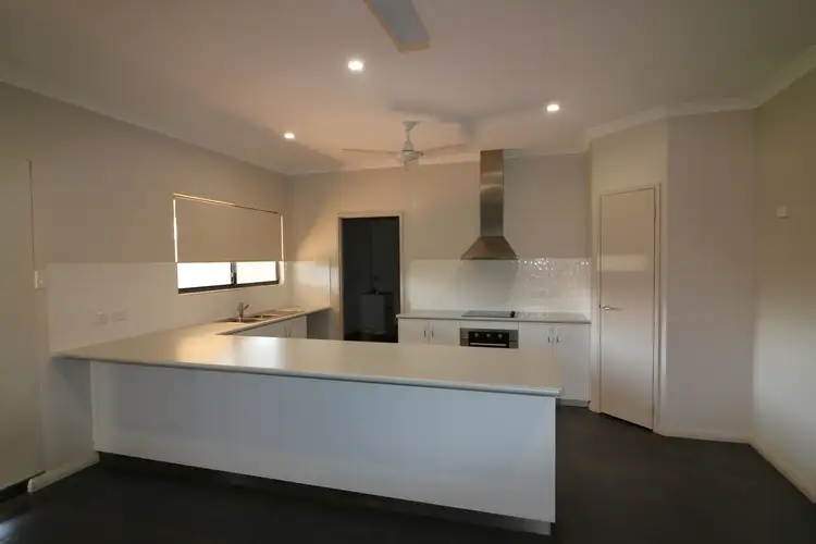 7 Kingfisher Loop