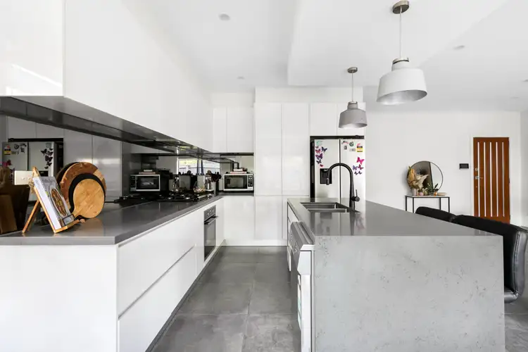 Sixth view of Homely unit listing, 2/18 Merbein Street, Pascoe Vale VIC 3044