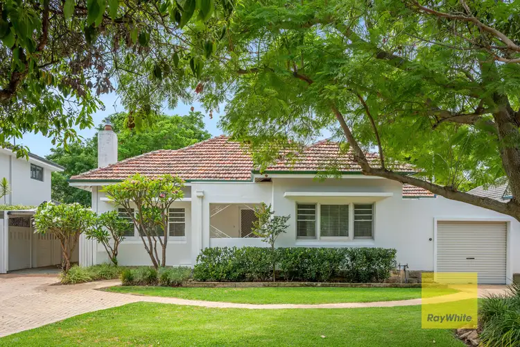 6 Boronia Avenue