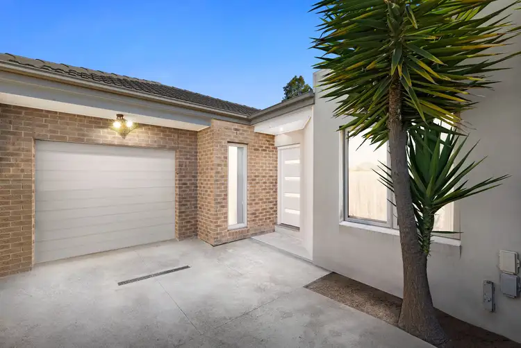 Main view of Homely house listing, 3/5 Bernhardt Avenue, Hoppers Crossing VIC 3029