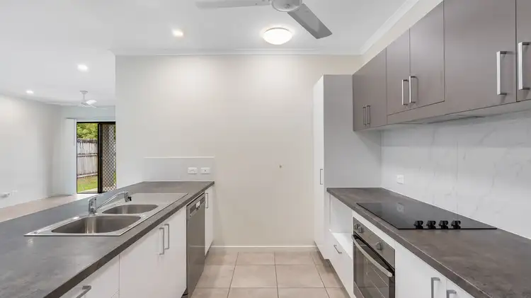 Third view of Homely semi-detached listing, 1/185 Isabella Road, Edmonton QLD 4869