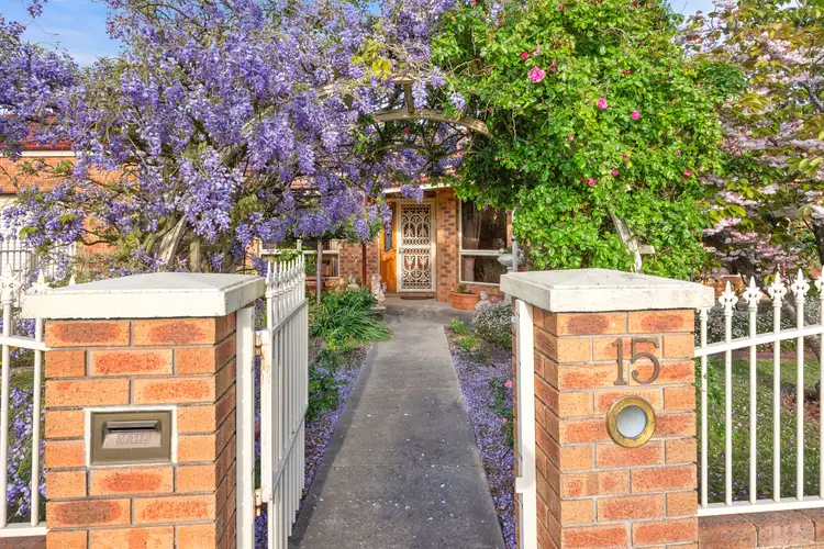 Second view of Homely house listing, 15 Argyle Crescent, Alfredton VIC 3350
