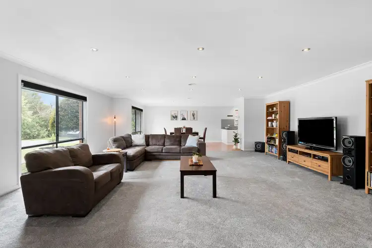 Third view of Homely house listing, 9 Kinsale View, Berwick VIC 3806